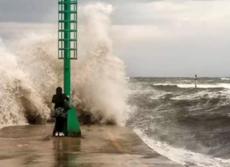 Altre 24 ore di allerta meteo per stato del mare