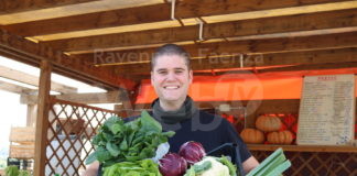 Prodotti biologici e solidali: ecco le cassette con frutta e verdura del Podere OrtInsieme