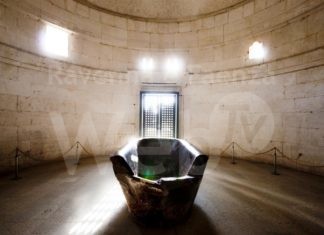 Il restauro della vasca in porfido di re Teodorico il Grande