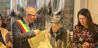 Gli auguri del vicesindaco a Mario Valbonesi per i suoi cento anni