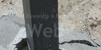 Nella notte atti vandalici sui nuovi pali dell’illuminazione nel cantiere del Parco marittimo tra Punta Marina e Marina di Ravenna