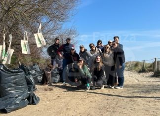 Casal Borsetti: Yoga e raccolta plastica, successo per l’iniziativa degli Ecocentrici