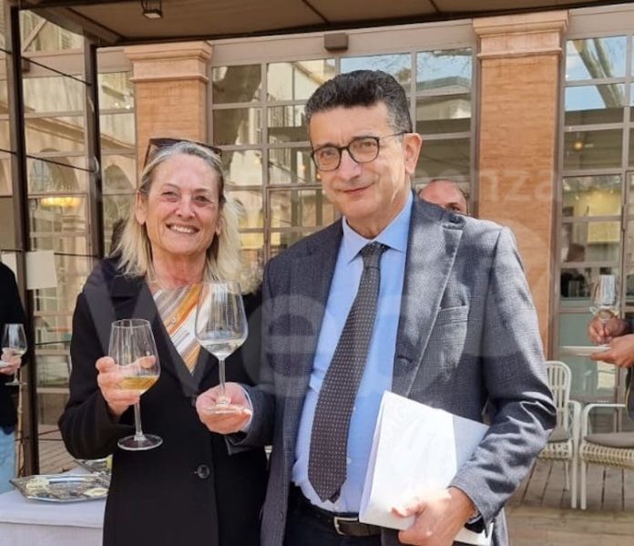 Roberto Monti e Ruenza Santandrea