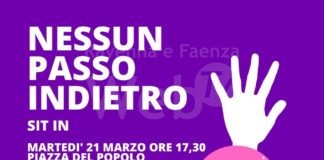 Sit in di Casa delle Donne Ravenna: “Giù le mani dai nostri figli e dalle nostre figlie