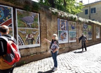 Da oggi in via Zirardini la mostra a cielo aperto “Il Patrimonio della Bodiversità – Mosaico e Natura”