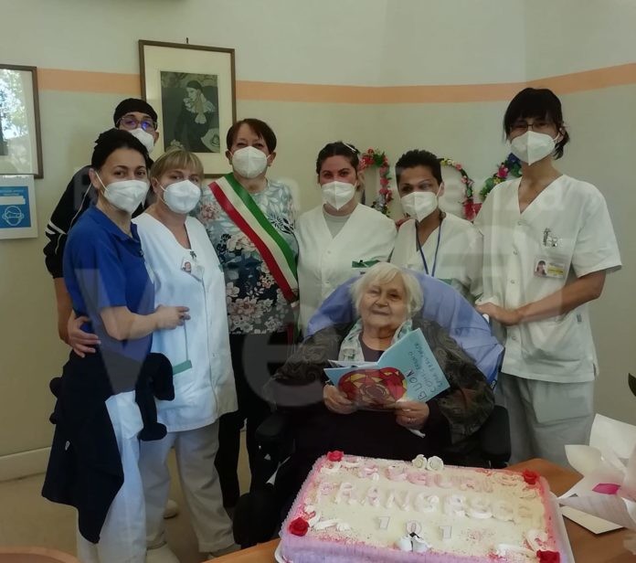 2dbe2d55-c0c9-4c7a-812e-b4d069bd935d