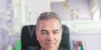 Il libro del faentino Davide Lega sulla storia del pallet e del carrello elevatore tradotto in inglese e spagnolo