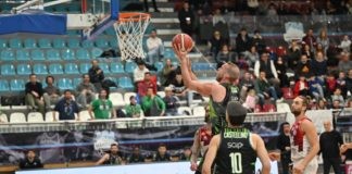 I Blacks lottano ma cadono nel finale a Rieti