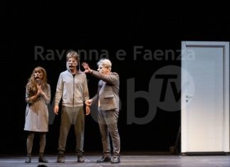 Unione: al teatro comunale di Conselice uno spettacolo dedicato al ritiro sociale