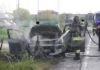 Auto in fiamme in via Faentina, strada chiusa