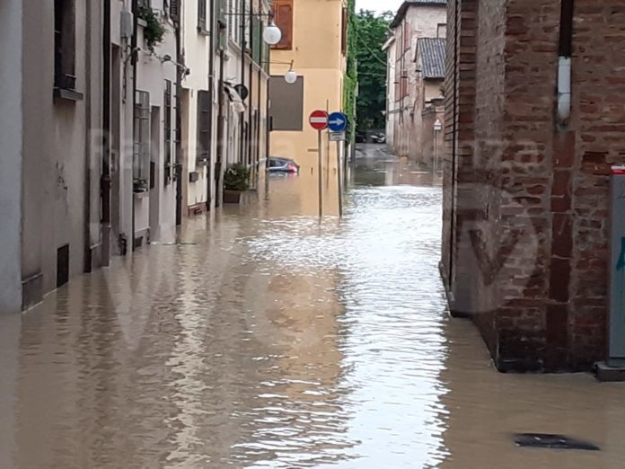 347105623_2117820645081016_2802743142791050191_n