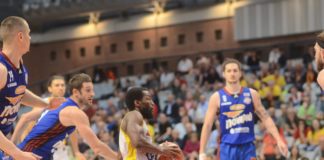 Basket: L’OraSì batte Casale e resta in corsa per la salvezza