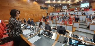 Alluvione: L’Assemblea osserva un minuto di silenzio per le vittime