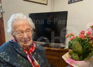 Nonna Cina ha compiuto 104 anni