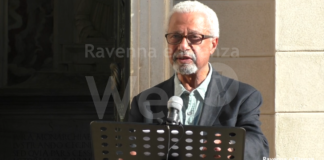 Il premio Nobel Abdulrazak Gurnah legge la Divina Commedia davanti alla Tomba di Dante