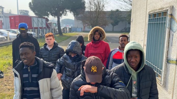 MozArt Ravenna Frame 3_2.3.3(1)