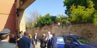 Il ministro Zangrillo alla camera mortuaria per Giordano Feletti