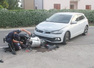 San Potito: scontro frontale tra un’auto e uno scooter. Feriti gravemente due ragazzi