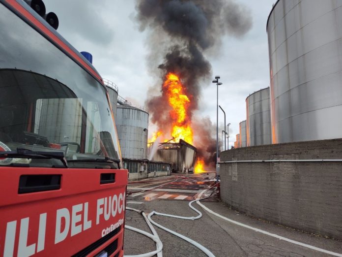 caviro vigili del fuoco
