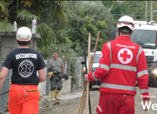 INPS e Croce Rossa Italiana insieme per la Bassa Romagna: in consegna i voucher COOP a 366 famiglie di Lugo colpite dall’alluvione