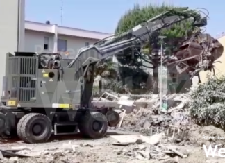 L’esercito al lavoro a Faenza per liberare le strade