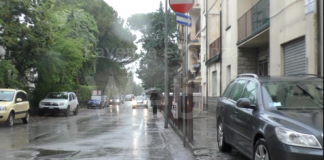 A Faenza i residenti ai piani terra lasciano le abitazioni vicino al Lamone