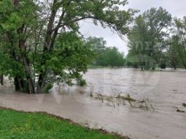 Natale sotto allerta rossa: massima attenzione ai fiumi della pianura bolognese, che si estendono nel ferrarese e ravennate