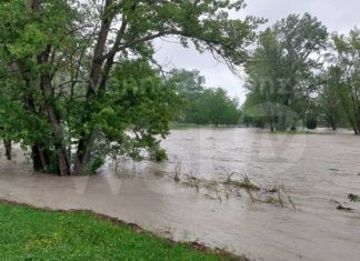 Natale sotto allerta rossa: massima attenzione ai fiumi della pianura bolognese, che si estendono nel ferrarese e ravennate