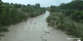 È severamente vietato tornare nelle zone evacuate