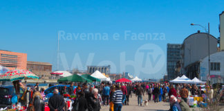 Mercatino dell’usato in Darsena: piazzole gratuite per chi è stato colpito dall’alluvione