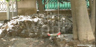 La Scuola Azzaroli di Sant’Agata distrutta. Ma a settembre si punta a riaprirla