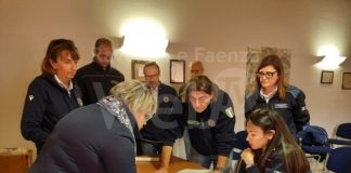 Settemila tonnellate di massi ciclopici per chiudere le due rotte sull’argine del fiume Sillaro