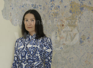 Domani al Rasi, nell’ambito di Iconographica, la proiezione del film dedicato all’arte-in-vita di Ermanna Montanari