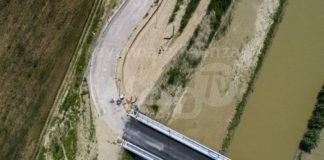 Ancisi (LpRa): Ponte di Savarna. Accertamenti da compiere prima di asfaltarne la rampa di accesso dal lato di Torri