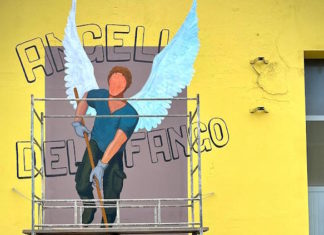 A Villanova di Bagnacavallo il primo murale dedicato agli angeli del fango.