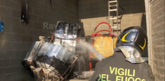 Prende fuoco un trasformatore al porto: intervento dei Vigili del Fuoco