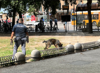 Due ventenni fermati per furto in abitazione. 100g di hashish sequestrati in zona stazione