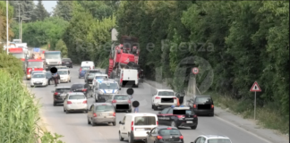 Tamponamento in circonvallazione: lunghe code