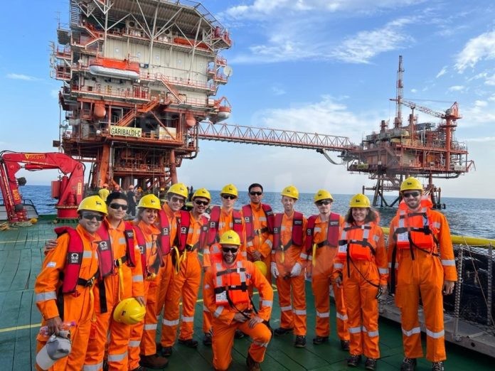 Visita studenti in Offshore Engineering alla piattaforma Eni
