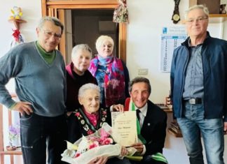 Massa Lombarda: La staffetta partigiana Ines Manzoni compie 100 anni durante l’alluvione