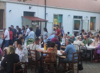 Centotrenta persone alla Festa dei Vicini di Villa Prati, lunedì ci si ritrova a Glorie