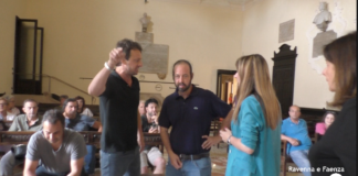 Consiglio comunale sull’alluvione: il sindaco in videocollegamento, scoppia il caos