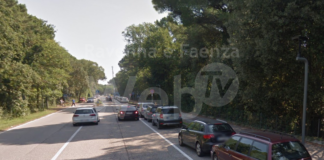 Ancora episodi di vandalismo fra le auto in sosta al mare