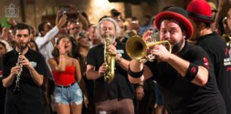 Spasso in Ravenna: un’altra serata di eventi in centro fra ritmi balcanici, spettacoli e laboratori