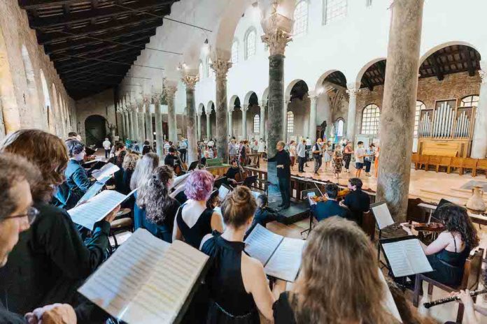 _D0A7206-Coro & Ensemble 1685©LucaConcas