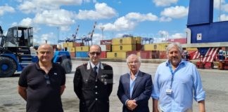 Il colonnello Marco De Donno in visita al terminal container TCR