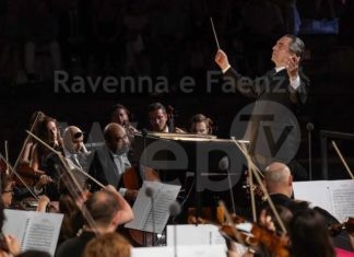 Riccardo Muti, la Cherubini e il violoncello dei Wiener Tamás Varga