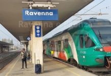 La Pigna: “Petardi lanciati all’interno della stazione”