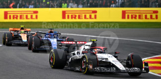 Bella gara di Tsunoda in Belgio. Alla fine arriva 1 punto