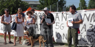 Antenna al parco Montessori. Ancisi: “Dal Comune diversi errori. Non si poteva costruire”
